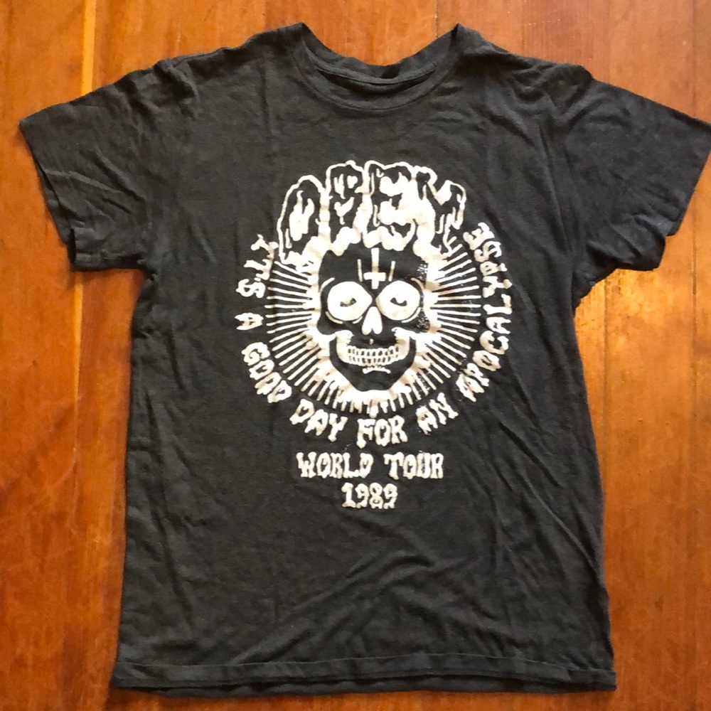 Obey T-shirt